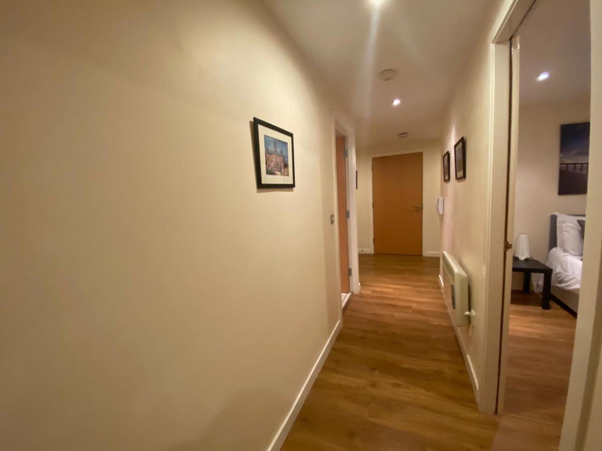 The Heights - River And City View Apartman Glasgow Kültér fotó